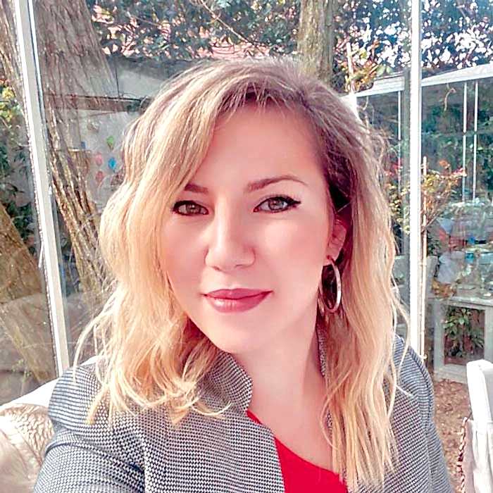 Gizem Altınoğlu Acayip Sesler - Gizem Altınoğlu